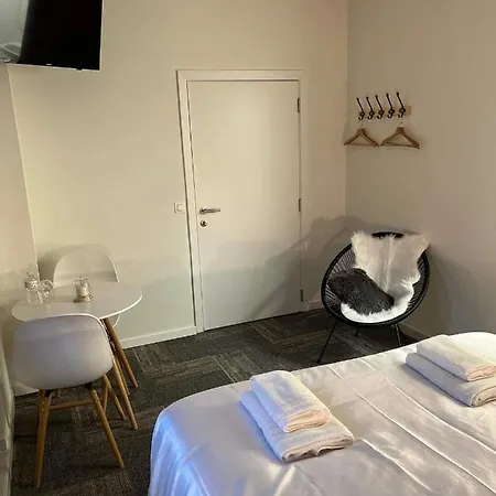 Mooie In Centrum Met Badkamer Maison d'hôtes